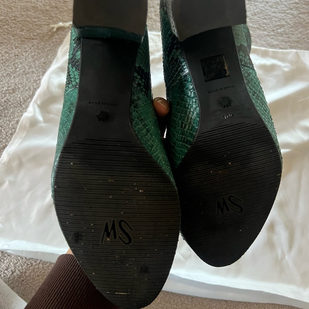 Stuart Weitzman Green Python Print Booties (Fifer… - image 5